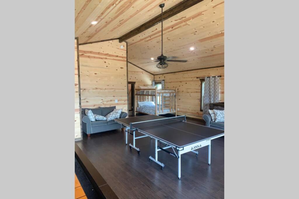 גטלינבורג Chalet Village- Amazing Mountain Views - Piney Butt Place מראה חיצוני תמונה