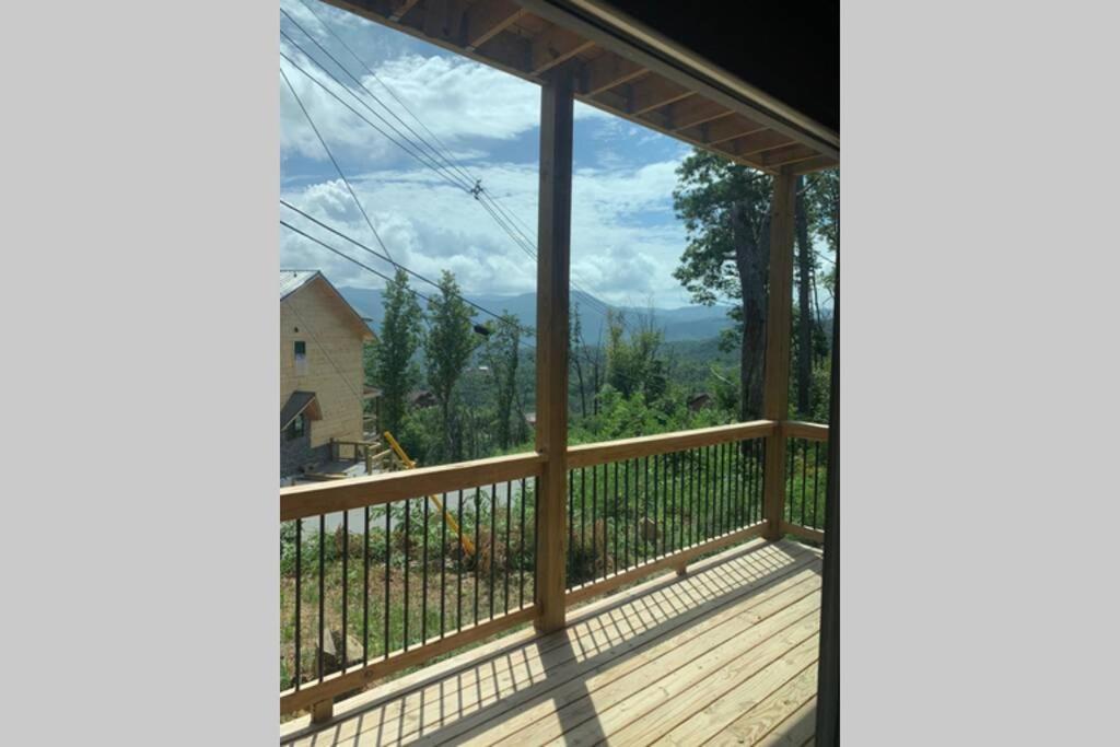 גטלינבורג Chalet Village- Amazing Mountain Views - Piney Butt Place מראה חיצוני תמונה